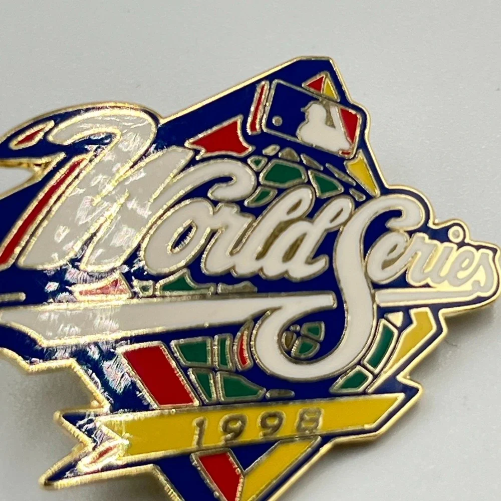 VTG 1998 World Series MLB Baseball Lapel Pin Enamel Gold Tone Sports Memorabilia